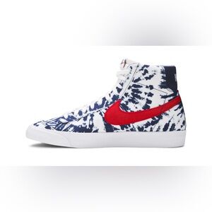Size 8.5 - Nike Blazer '77 Vintage Mid Blue Tie-Dye